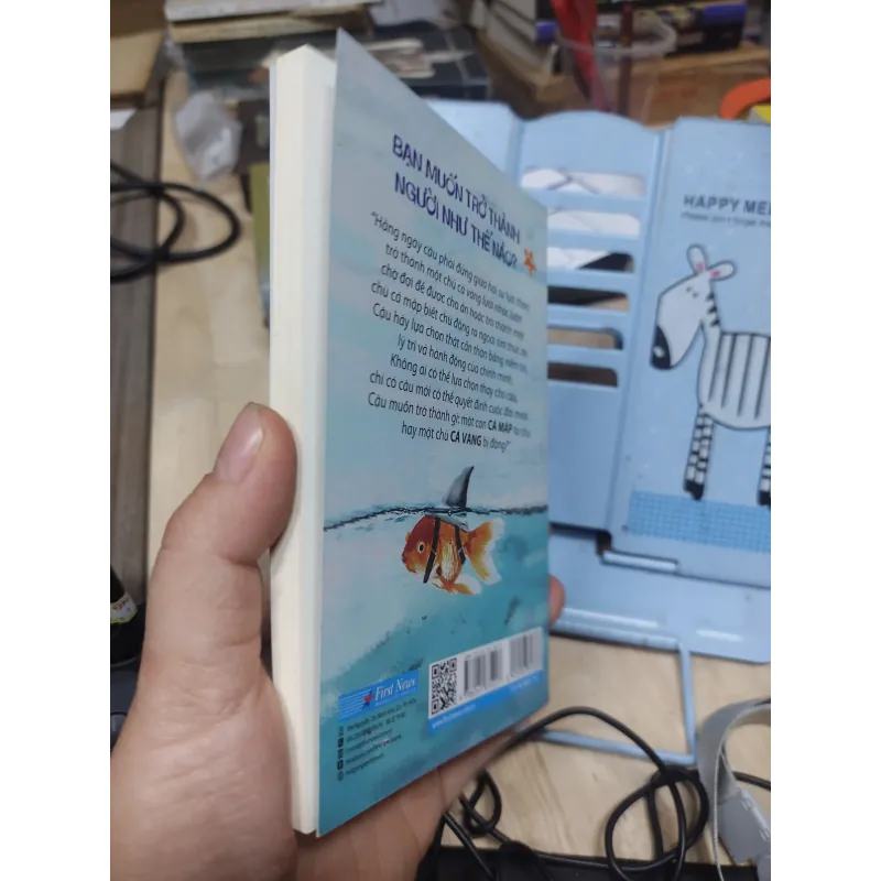 Sách: Tư duy Cá Mập, suy nghĩ Cá Vàng - TG: Jon Gordon (B1) 799364