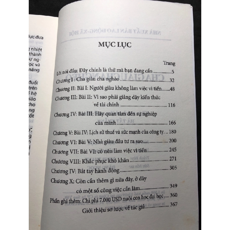 Cha giàu cha nghèo 2017 mới 85% bẩn nhẹ Robert T.Kiyosaki và Saron L.Lechter HPB2308 KỸ NĂNG 224037