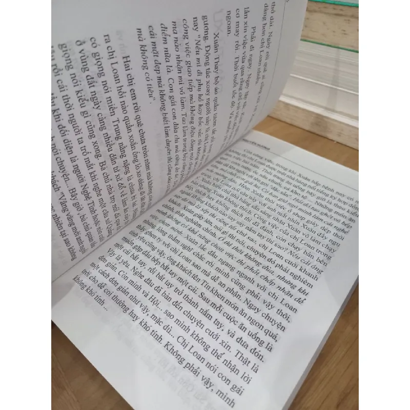 10 truyện ngắn của Nguyên Hương 720331