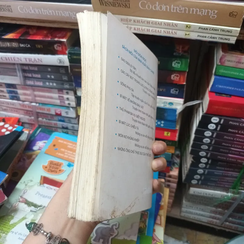 Người Thiếu Phụ Tuyệt Vọng- Agatha Christir 695391