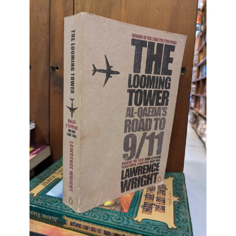 The Looming Tower - Lawrence Wright 689329