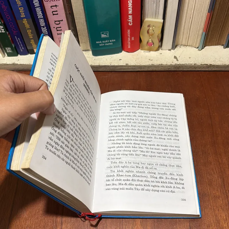 I Kiến Thức Tổng Hợp: 105 Sự Kiện Nổi Tiếng Thế Giới - Trần Mạnh Thường (Biên Soạn) - 2005 783159