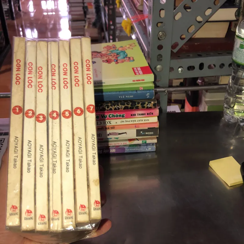 Cơn lốc - Nhà Xuất Bản Kim Đồng 957329