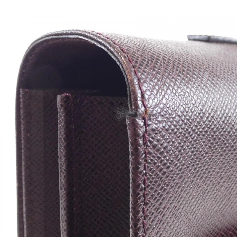 Túi Louis Vuitton Taiga Moscow M30036 618310