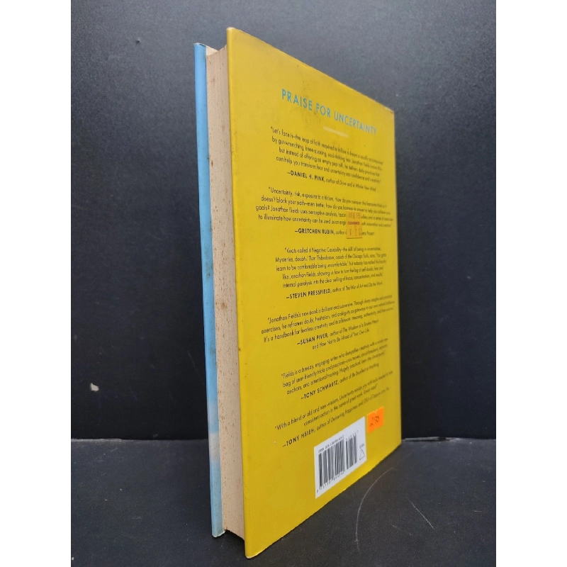 Uncertainty Jonathan Fields mới 80% ố nhẹ bẩn bìa bìa cứng HCM0806 Kinh doanb 914752