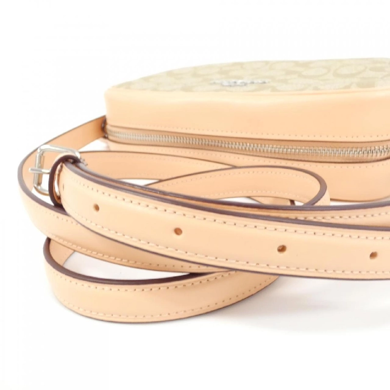 【Sản phẩm mới】Túi đeo vai Coach CR135 609650