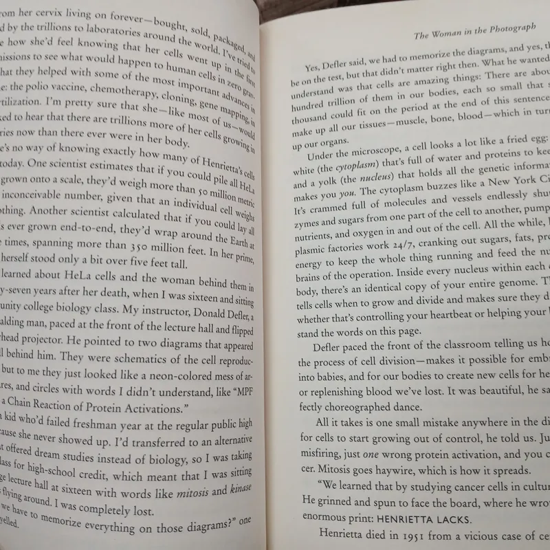 THE IMMORTAL LIFE OF HENRIETTA LACKS - CUỘC SỐNG BẤT TỬ CỦA HENRIETTA LACKS 562350