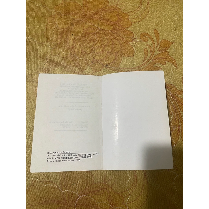 Phía bên kia nửa đêm- Sidney Sheldon  470412