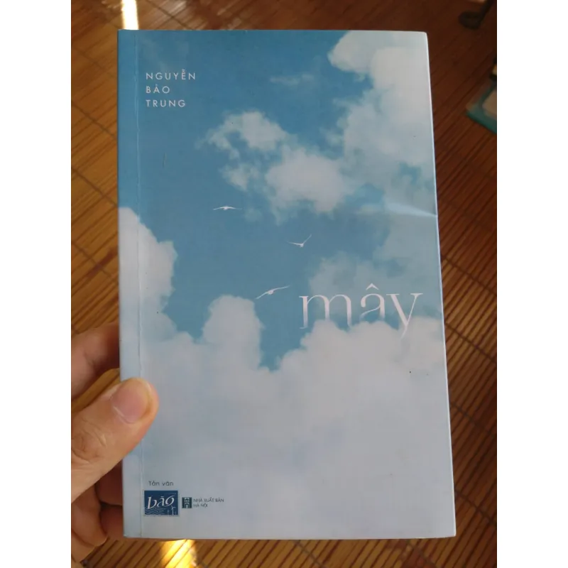 Mây - Nguyễn Bảo Trung 695237