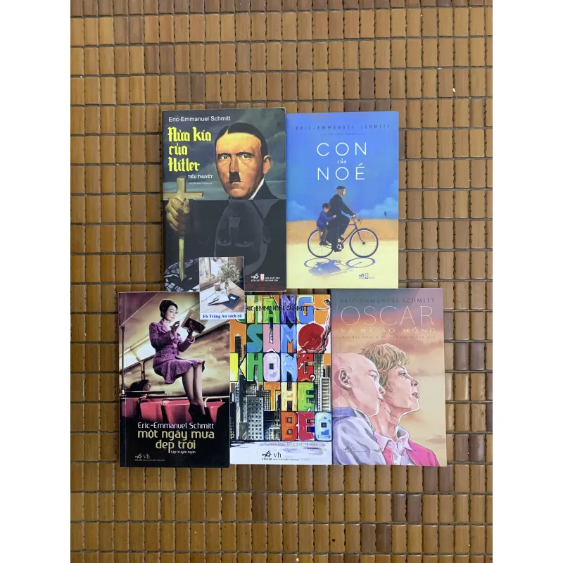 Nửa kia của Hitler, Con của Noe, Chàng sumo không thể béo, Một ngày mưa đẹp trời 455430