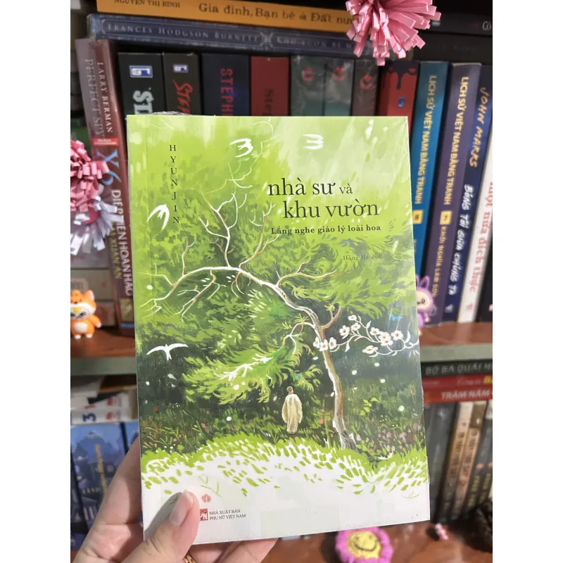 Nhà sư và khu vườn 1021738