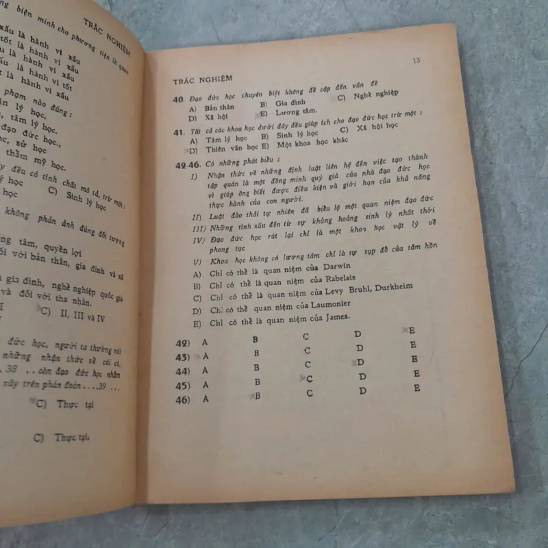 TRẮC NGHIỆM TRIẾT ĐẠO ĐỨC LUẬN LÝ 12 ABCD 786845