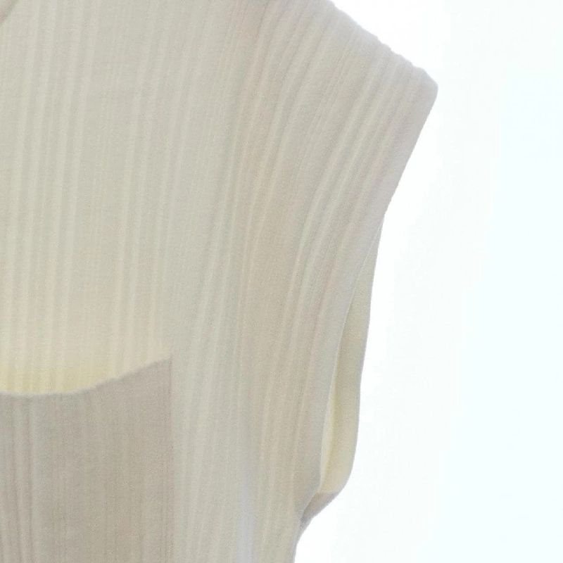 NICETHINGS Top - Hàng hiệu Authentic 626984