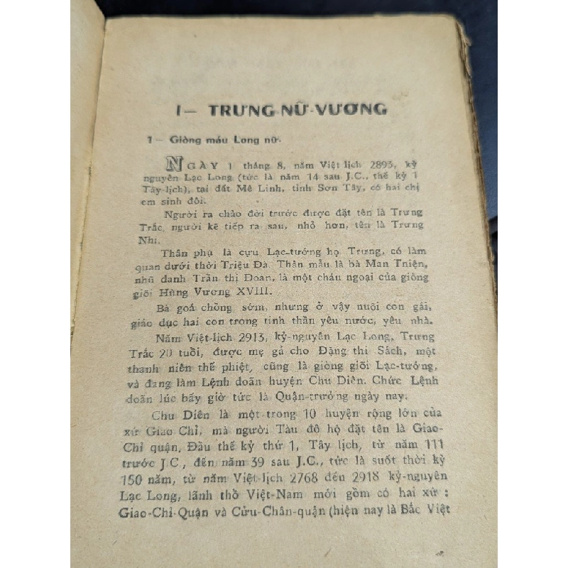 Nhưng đàn bà lừng danh trong lịch sử - Nguyễn Vỹ 452702