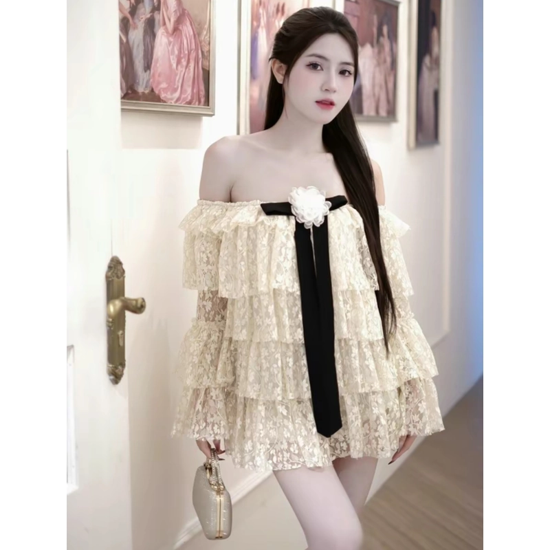 Váy ren tầng trễ vai 452901