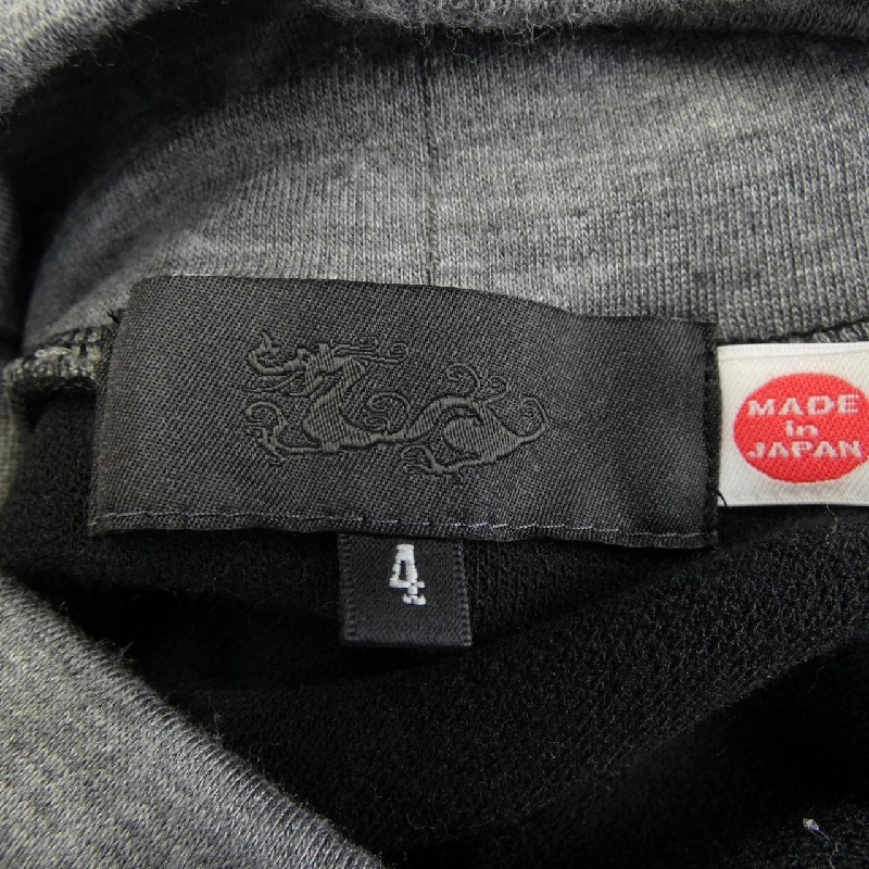 DANCE WITH DRAGON Top - Hàng hiệu Chính hãng 899811