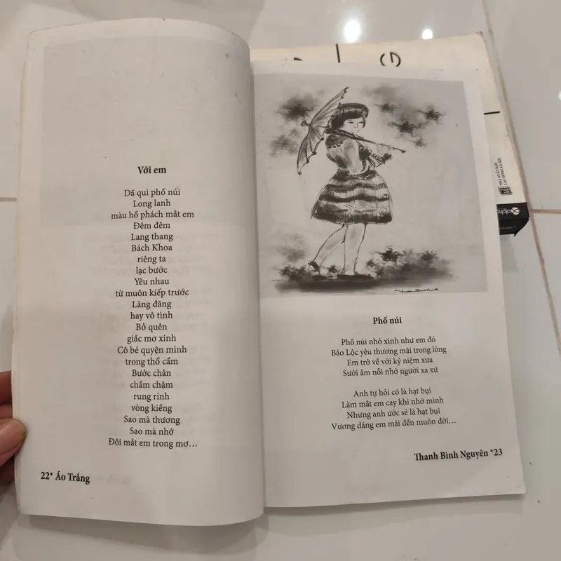 Áo trắng- Thanh Bình 574142