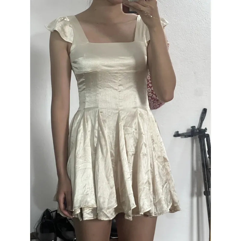 Váy xinh lụa 589772