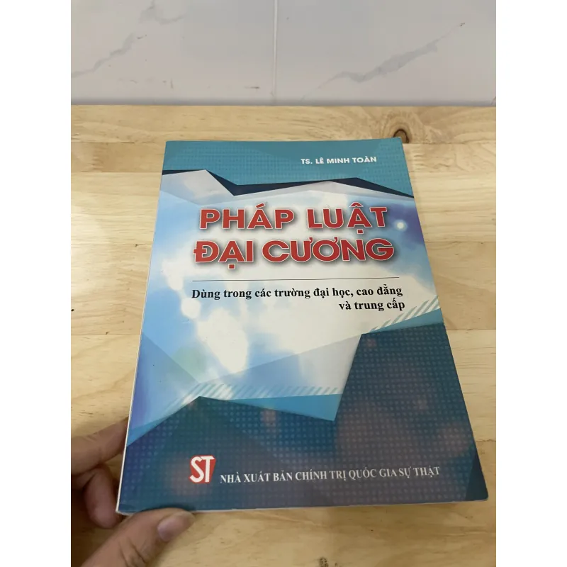 Pháp luật đại cương  790712