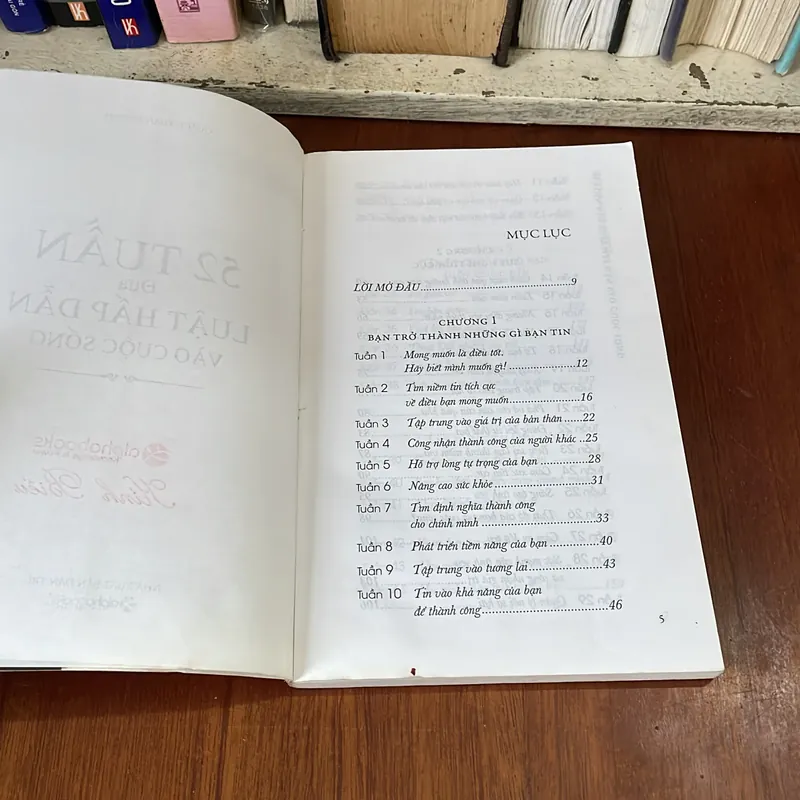 II Sách Kỹ Năng: 52 Tuần Đưa Luật Hấp Dẫn Vào Cuộc Sống - Quách Tuấn Khanh - 2013 569496
