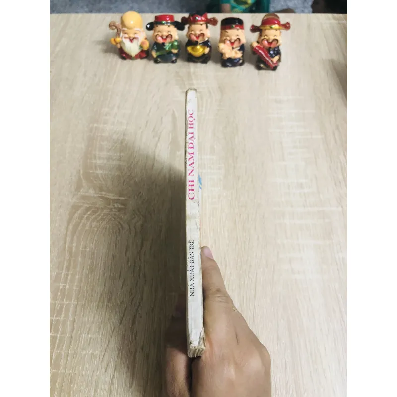 CHỈ NAM ĐẠI HỌC  932007