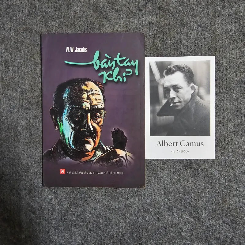 Bàn tay khỉ - Jacob 1019932