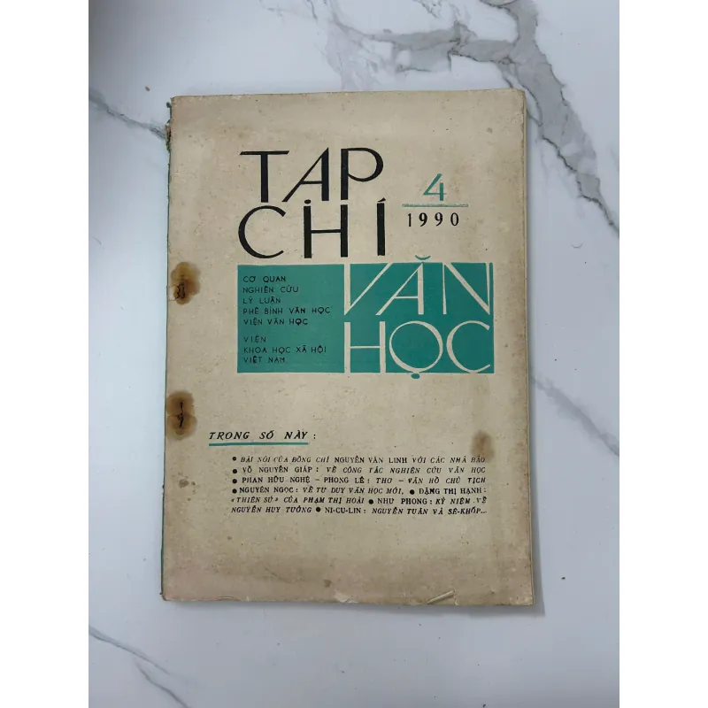 Tạp chí Văn học (Số 4 năm 1990) – Viện Văn học 1023402