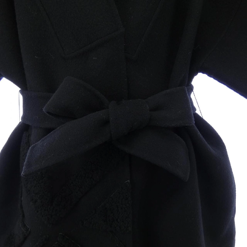 Áo khoác FENDI 638253