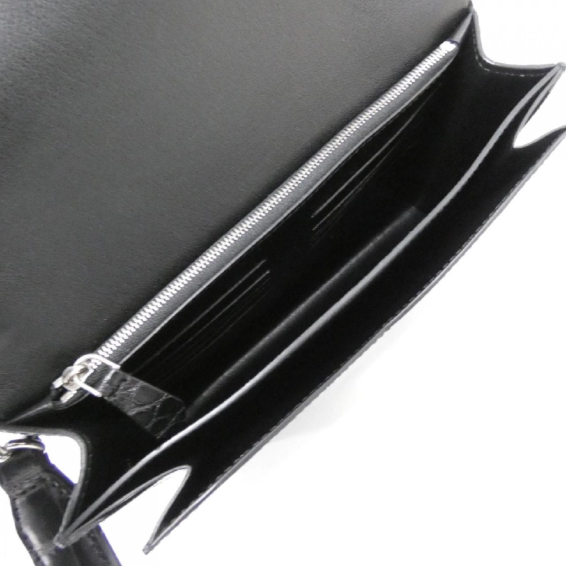 Túi xách Louis Vuitton Exotic Leather Pochette Thames N92977 619446