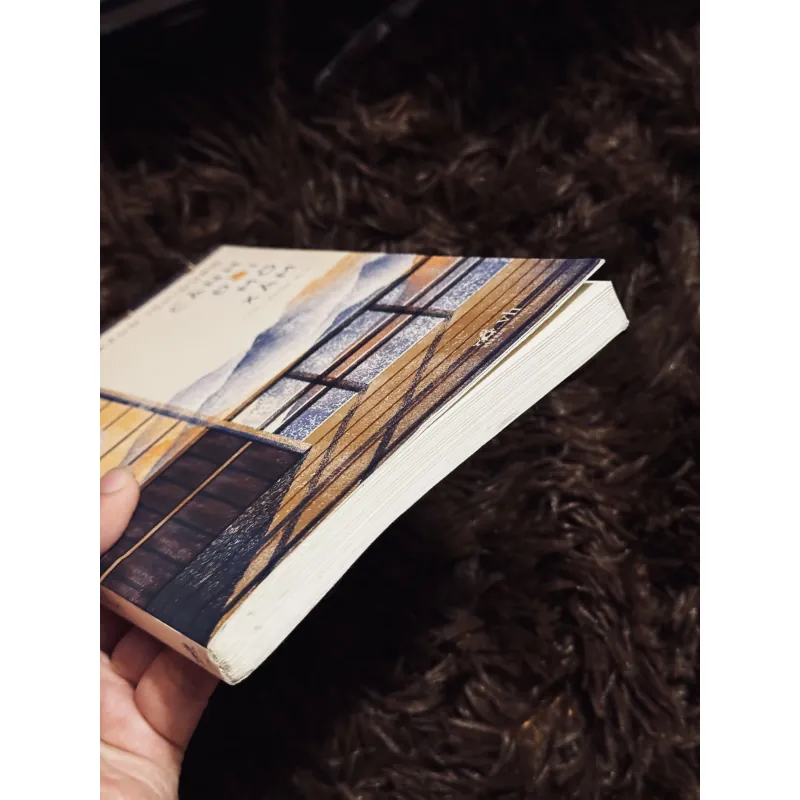 Cảnh đồi mờ xám 937340