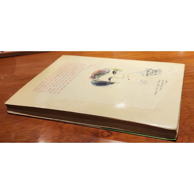 Hoàng Phủ Ngọc Tường: HOA TRÁI QUANH TÔI 706315