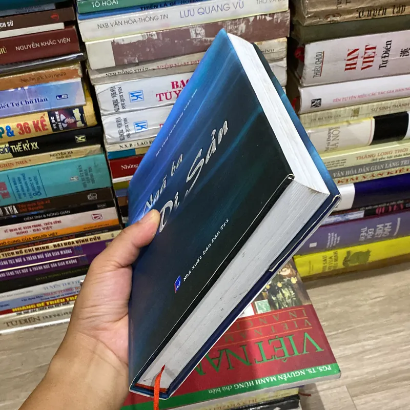 NGÃ BA DI SẢN, Phạm Quốc Quân, bản bìa cứng (XB 2011) 732979