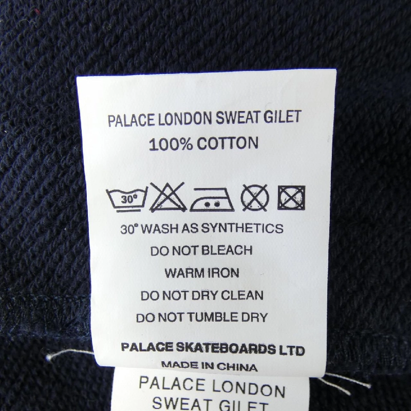 Áo gile PALACE - Hàng hiệu Authentic 890975