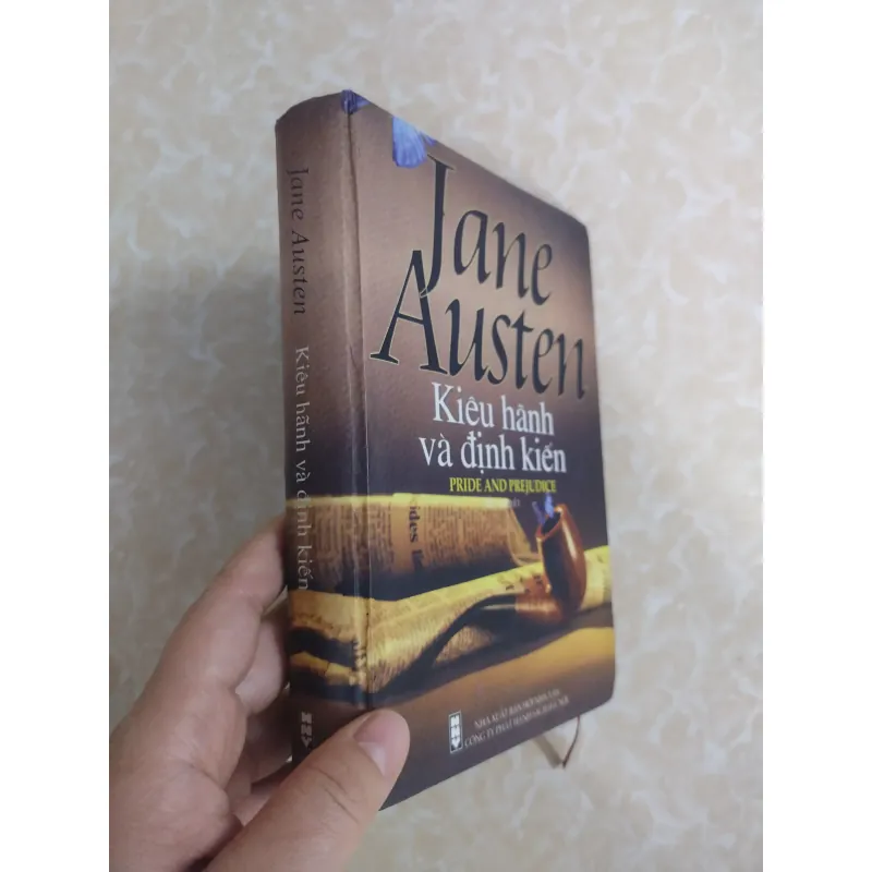 Sách: Kiêu hãnh và định kiến - TG: Jane Austen 745083