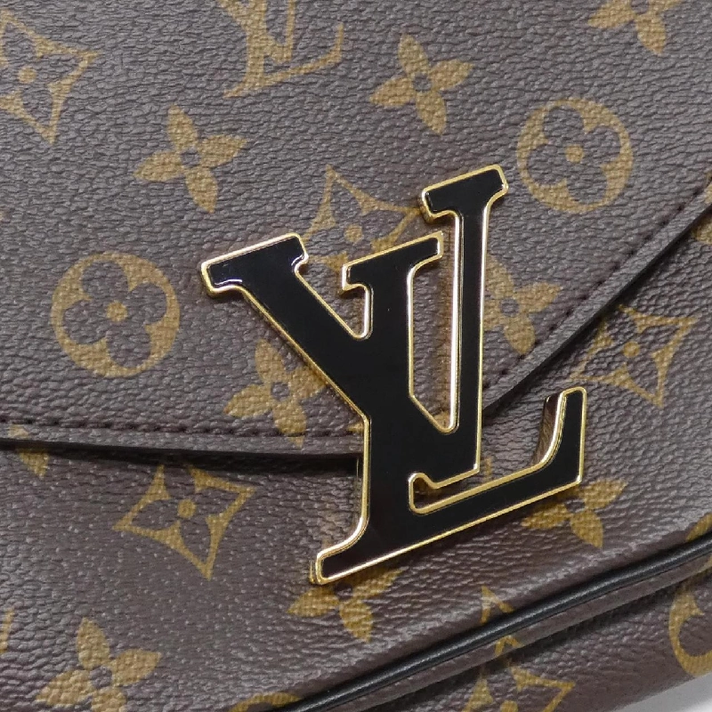 Túi xách vai Louis Vuitton Monogram Pallas M45592 611868
