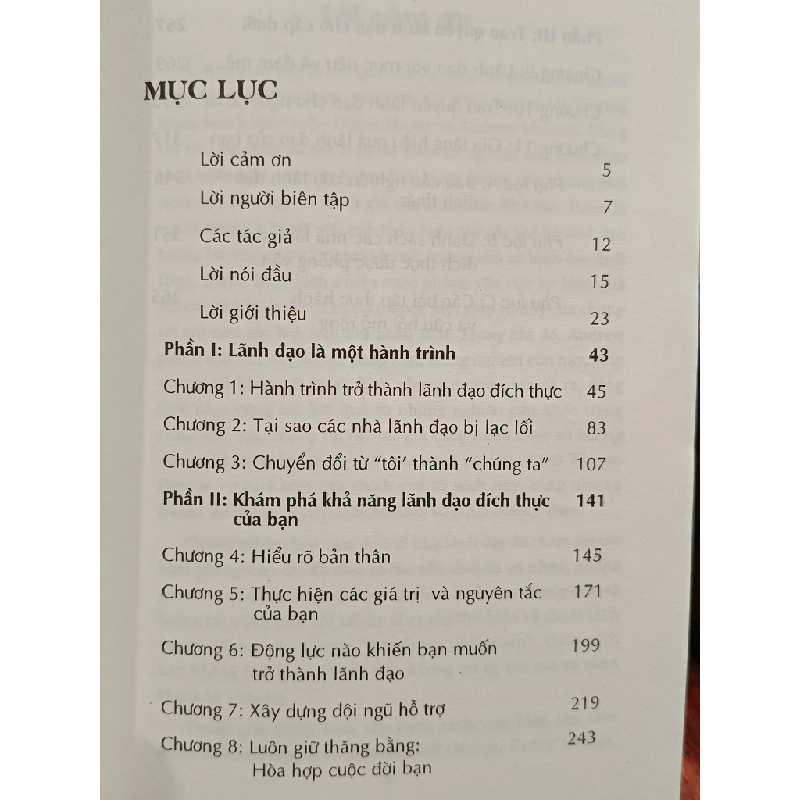 Chính Bắc_Kim chỉ nam của nhà lãnh đạo: Khám phá khả năng lãnh đạo đích thực của bản thân - Bill George & Peter Sims (Nguyễn Thị Thu Hương, Nguyễn Dương Hiếu dịch) 453653