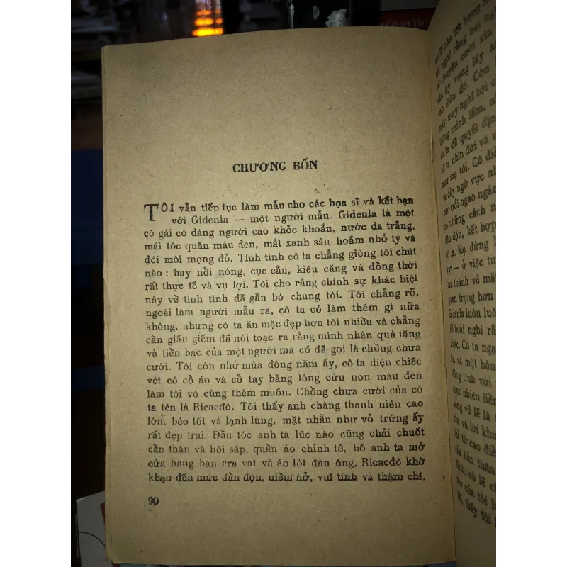 Cô gái thành Rôm - Moravia 958713