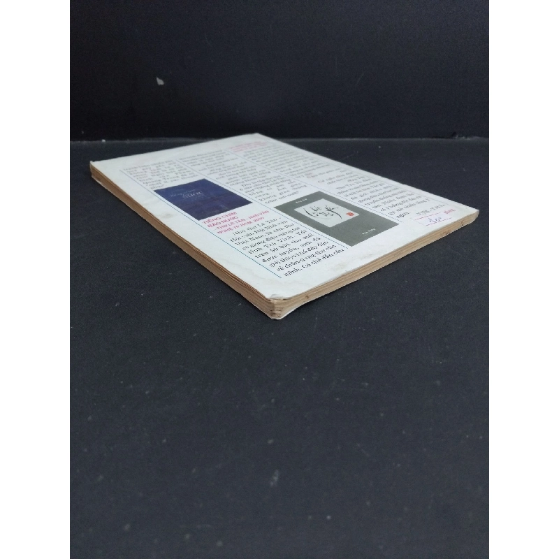 Văn số 8 bộ mới tháng 11.2000 mới 70% bẩn bìa, ố, mọt vài trang 2000 HCM1712 Nhiều tác giả VĂN HỌC 918455