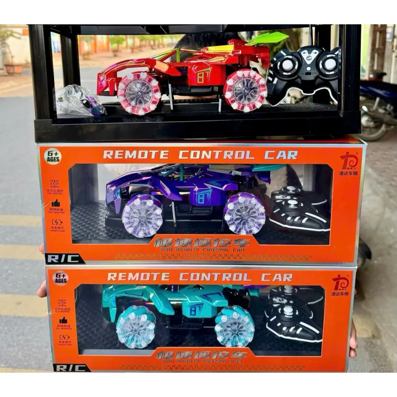 Xe Đua Bánh Xoắn Phát Sáng pin sạc , size cỡ đại. 971387