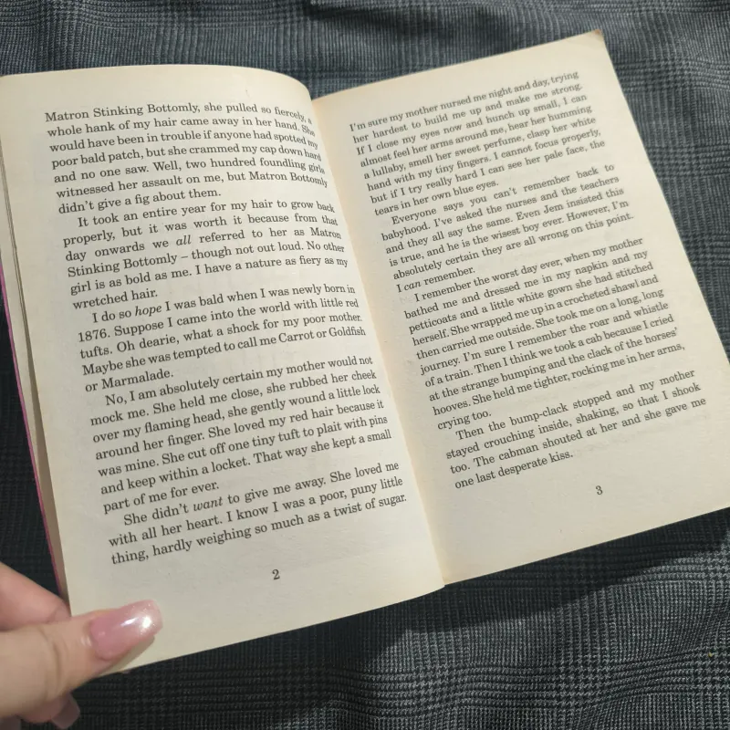 Hetty Feather - Jacqueline Wilson  1010580