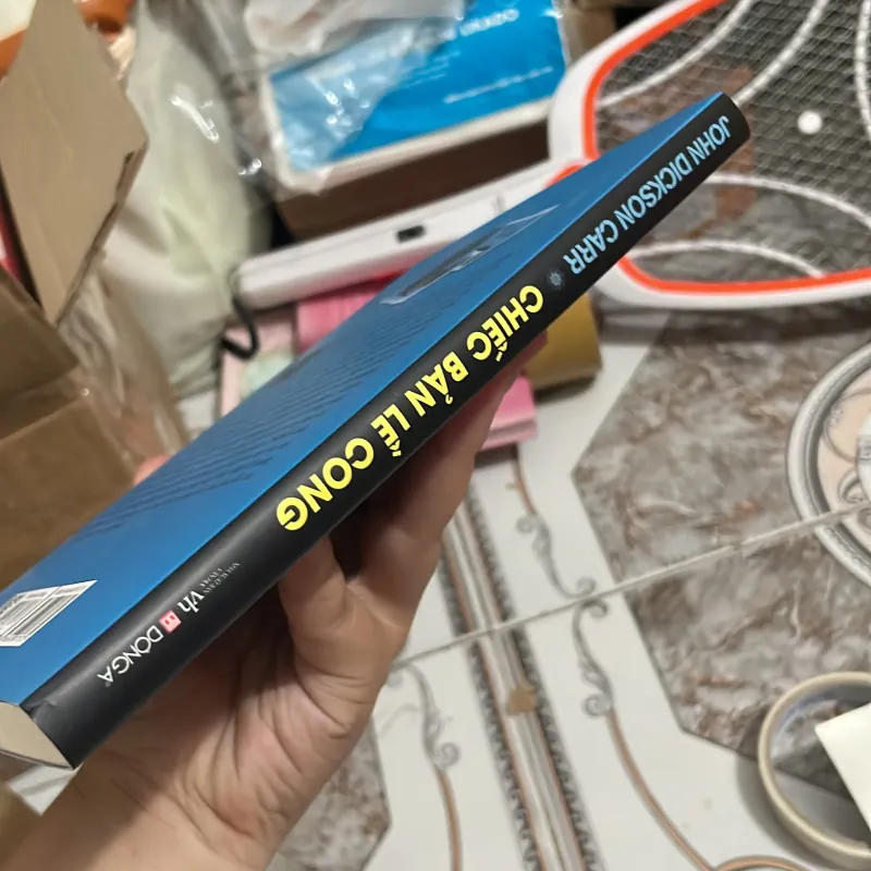 (trinh thám) - Chiếc bản lề cong - John Dickson Carr 1008635