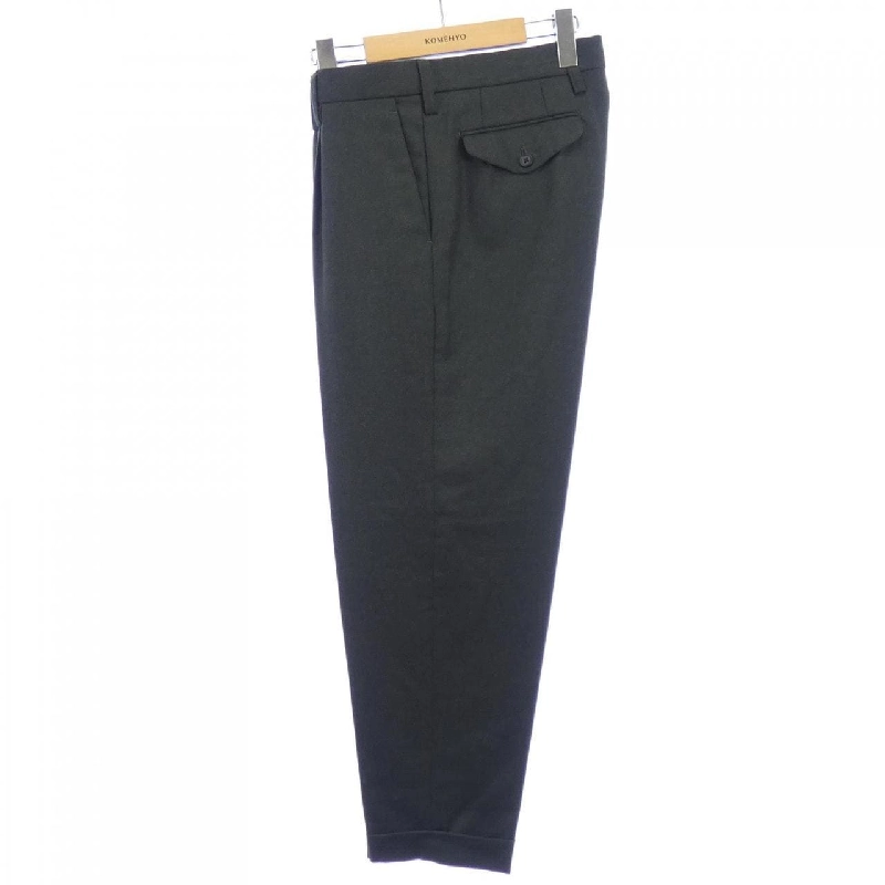 Quần Kolor - Hàng hiệu Authentic 820450