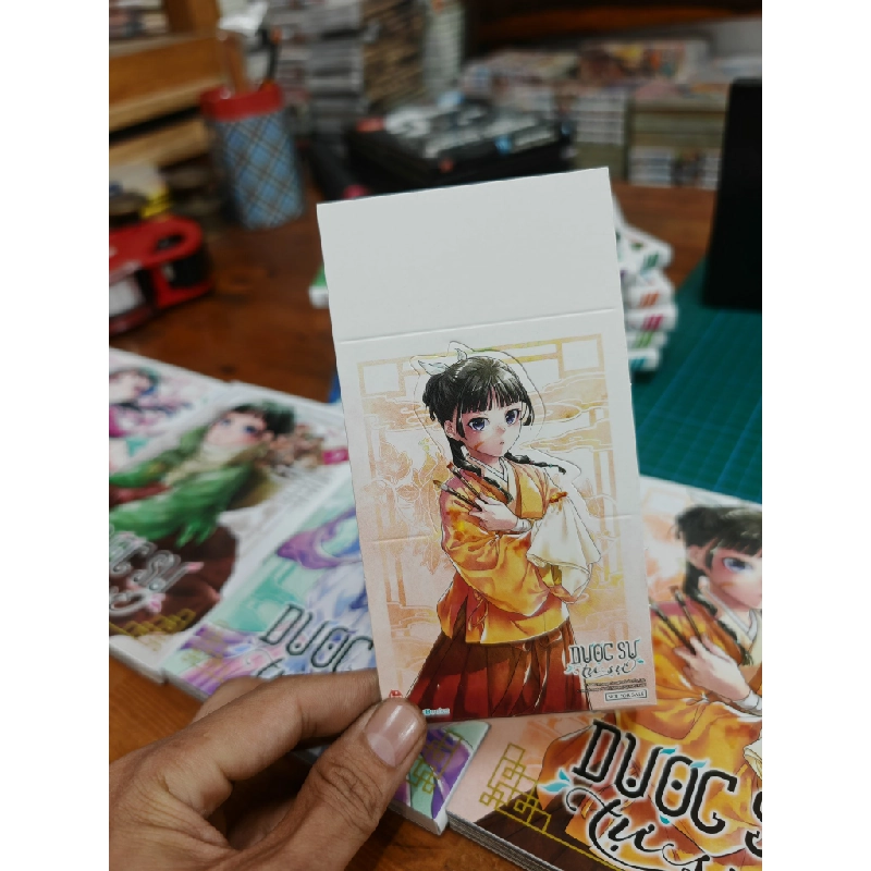 TRUYỆN TRANH DƯỢC SƯ TỰ SỰ 379396