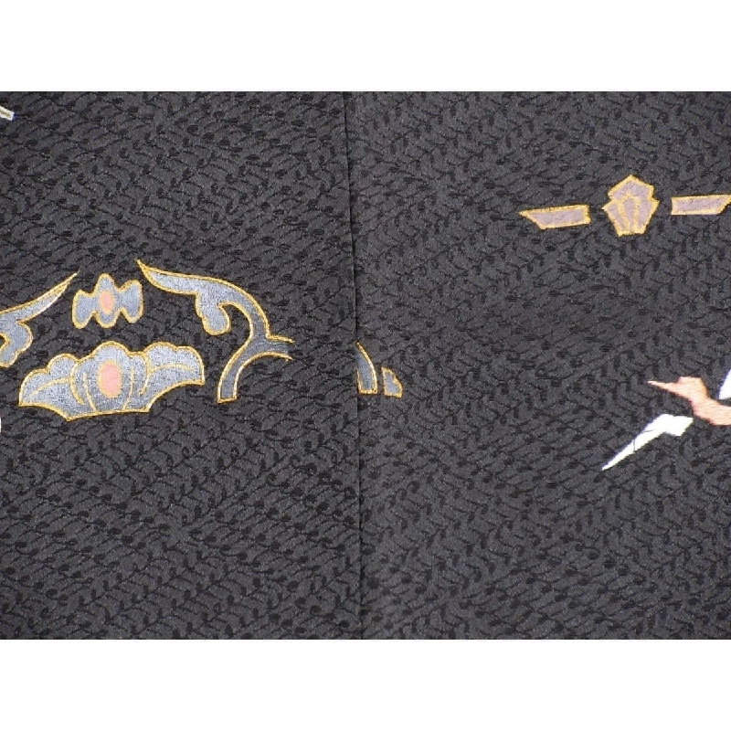 Áo kimono thăm viếng, trang trí vàng Yuzen, có thêu, kích thước tay áo S - Hàng hiệu Authentic 883000