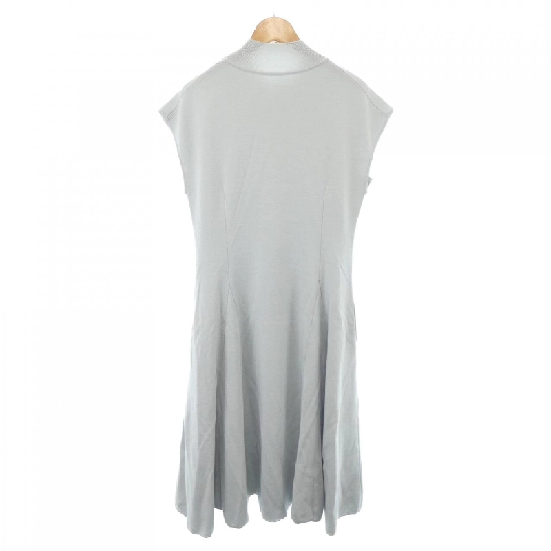 【Mã giảm giá】Đầm FOXEY 647540