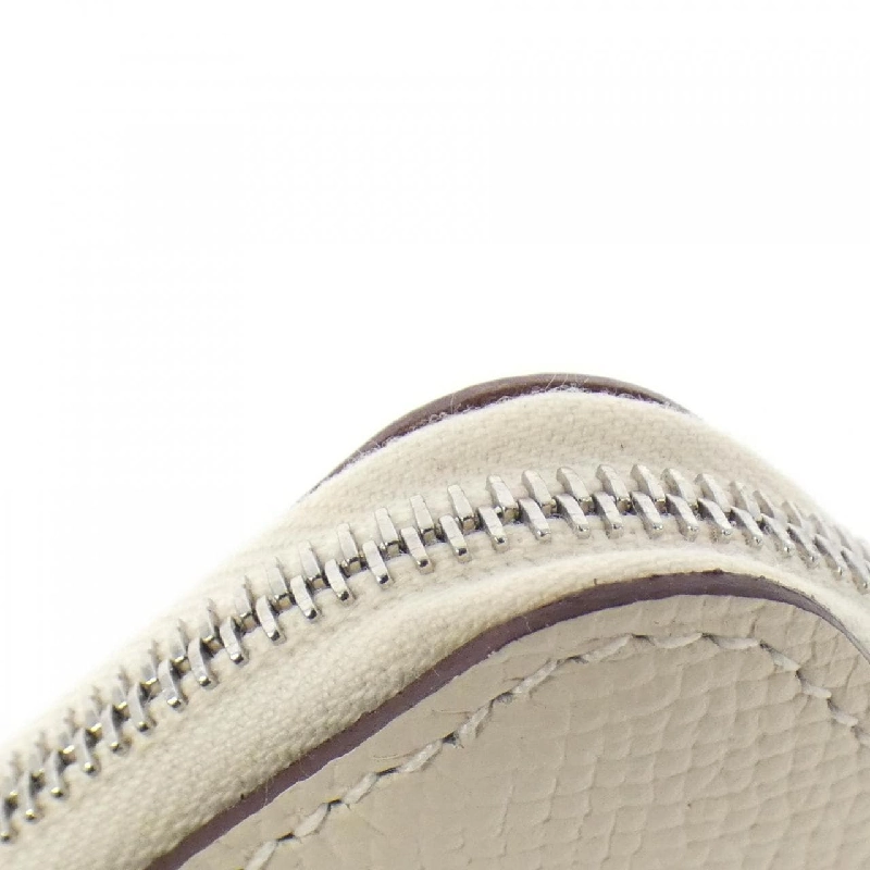 HERMES LA PATISSERIE FRANCAISE Silk Import Monet 083330CK Ví tiền 621724