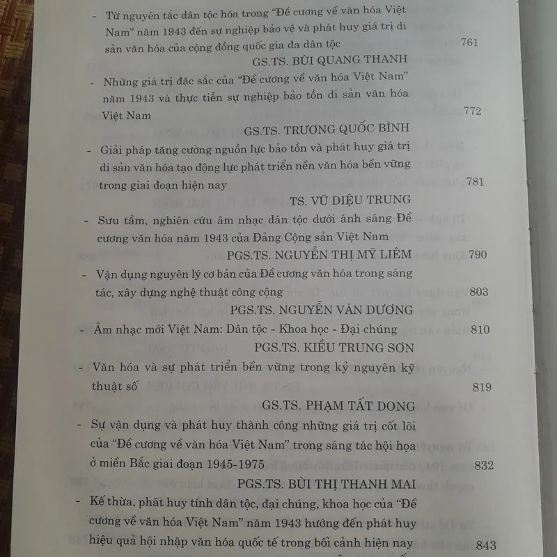 80 NĂM ĐỀ CƯƠNG VỀ VĂN HÓA VIỆT NAM 735358