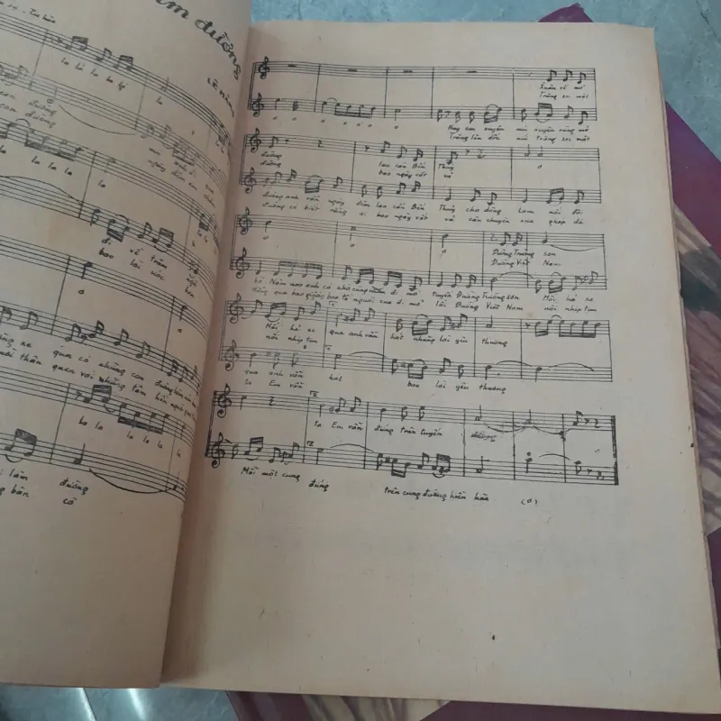 VĂN HÓA NGHỆ THUẬT NGHỆ TĨNH 746272