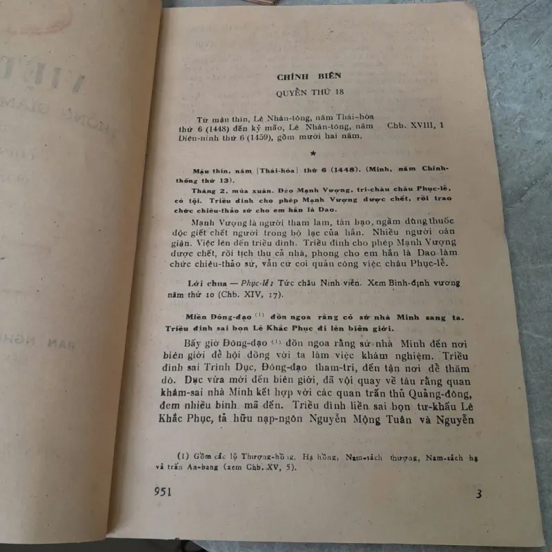 VIỆT SỬ THÔNG GIÁM CƯƠNG MỤC CHÍNH BIÊN TẬP X 972948