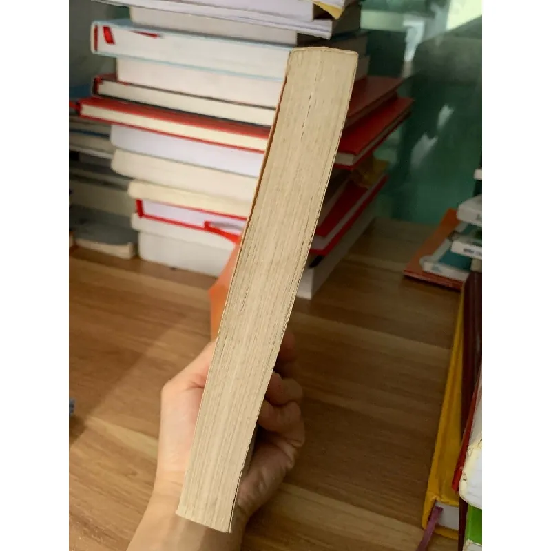 Luật thương mại và các văn bản hướng dẫn thi hành mới NXB tài chính 717610